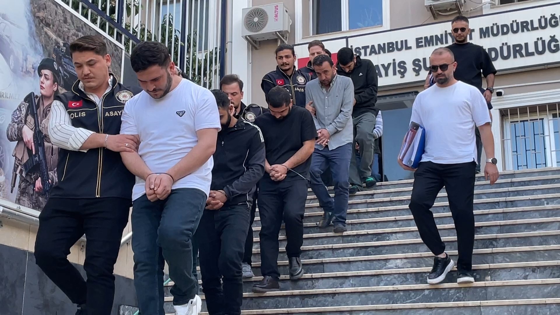 3 ilde ‘change’ araç operasyonu: 17 araca el konuldu - Görsel 2