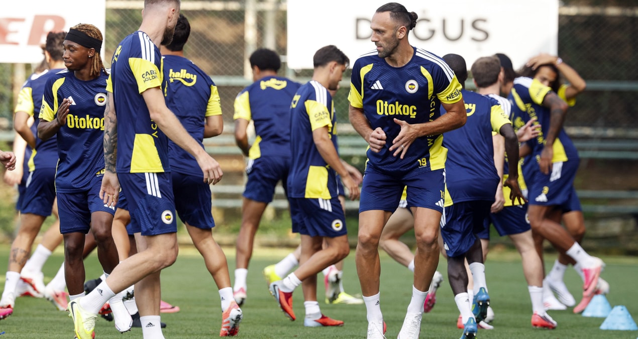 8-0'lık zaferin ardından Fenerbahçe'de sürpriz ayrılık kararı - Görsel 1