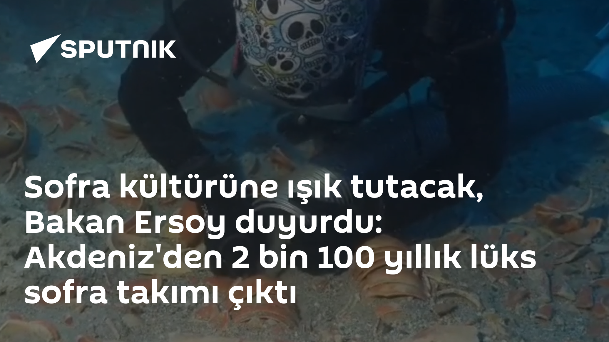 Adrasan'da 2 bin 100 yıllık gemi batığından binlerce seramik çıkarıldı