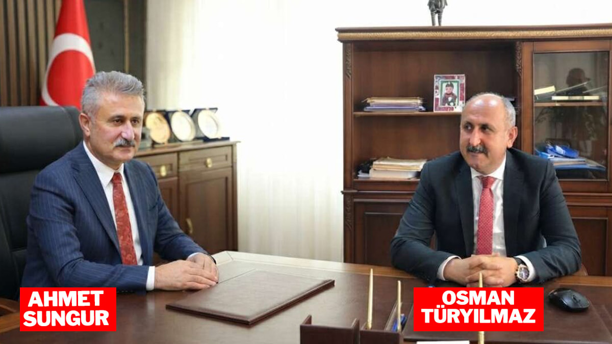 AKP'li eski belediye başkanının evindeki deste deste paraları jandarma saydı - Görsel 1