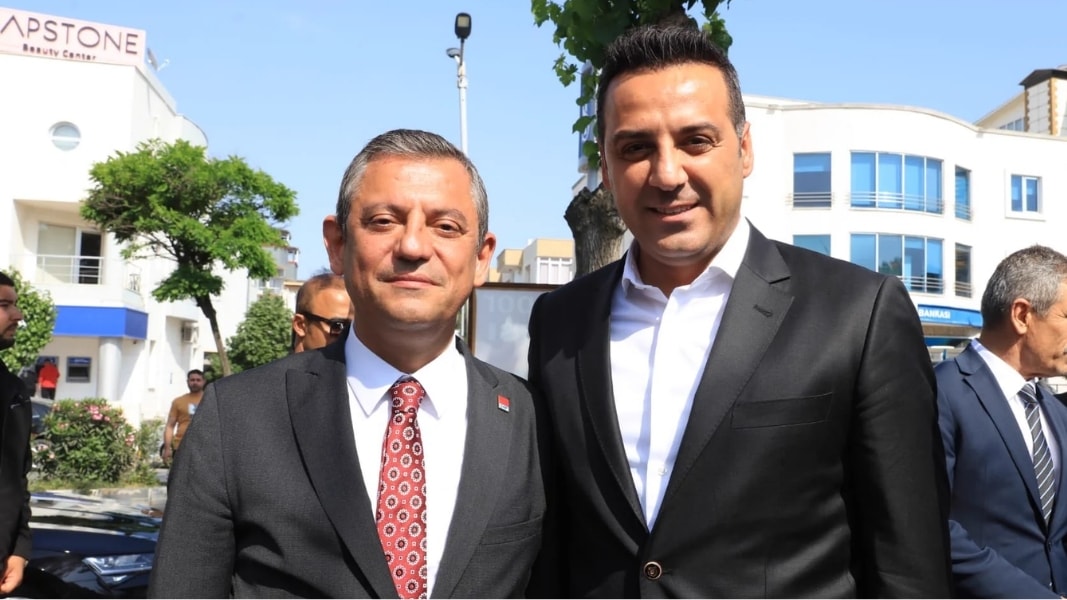 AKP'ye geçeceği iddia edilen belediye başkanına ulaşmak zorlaştı!