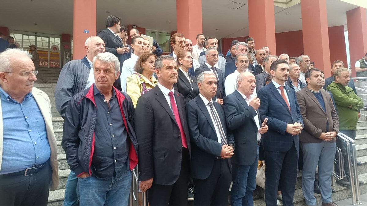 AKP’lilere dokunan yanıyor! Gazeteciye ve YENİ Partili meclis üyesine hapis cezası - Görsel 4
