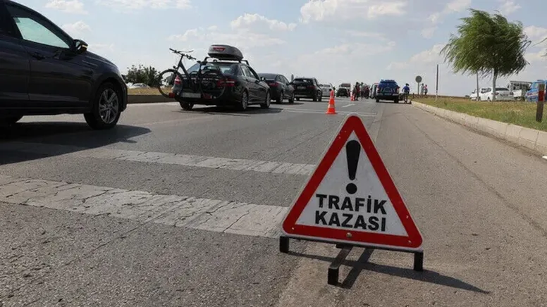 Alanya'da otomobil çarpması: 2 Ukraynalı kadın hayatını kaybetti, sürücü tutuklandı - Görsel 1