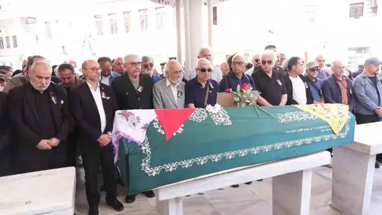 Aşk-ı Memnu ekibinden büyük vefasızlık: Gülsen Tuncer’in cenazesine katılmadılar - Görsel 3