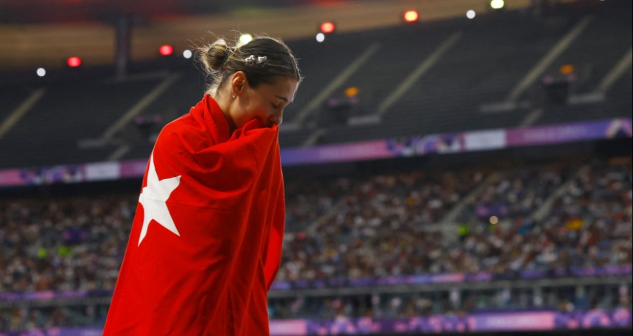 Aysel Önder'den Paris 2024 Paralimpik Oyunları'nda gümüş madalya - Görsel 1