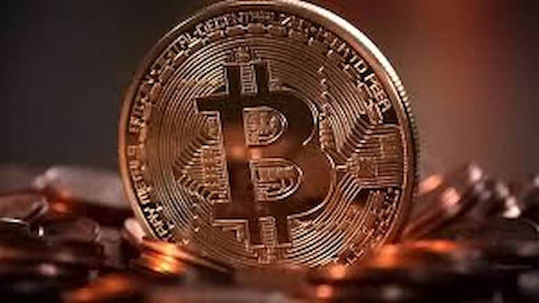 Bitcoin'de 2012'den bu yana bir ilk: Gözler ekime çevrildi - Görsel 1