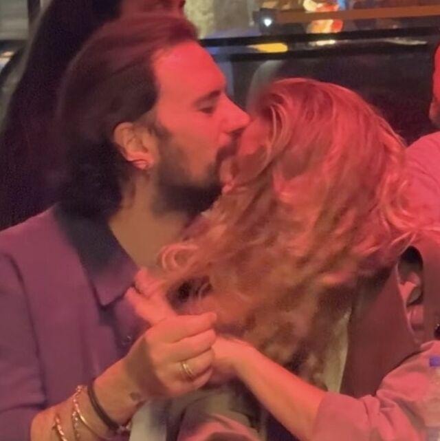 Burcu Biricik annelik duygularıyla ağladı, eşi Emre Yetkin başından geçirdi - Görsel 4