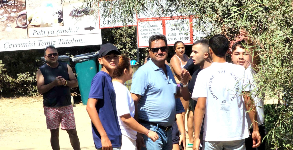 Cennet Koy'daki kaçak tesis önünde gerginlik: 'Böyle bir işgalin Türkiye’de örneği yok' - Görsel 1