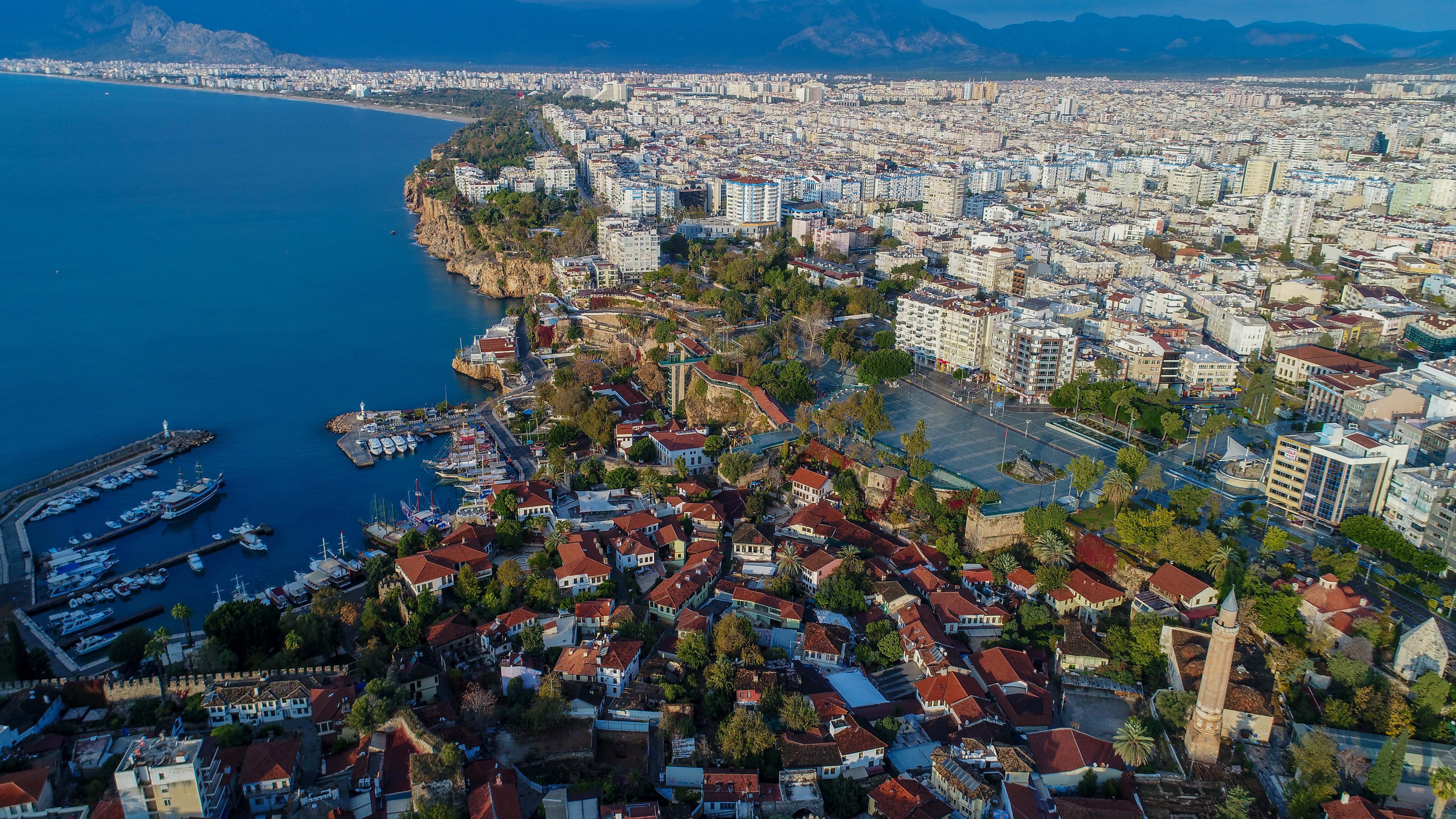 Cezadan kaçma oyunu! Sadece emlakçı değil ev sahibi de yanacak - Görsel 2