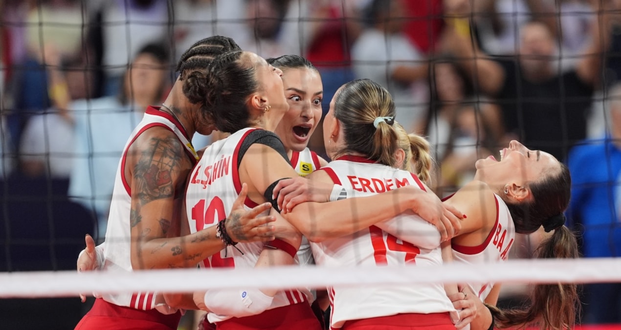 Destan yazmaya devam! Sultanlar finale yükseldi - Görsel 1