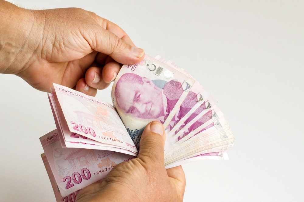 Emekli ve memuru ocakta 2 sürpriz bekliyor