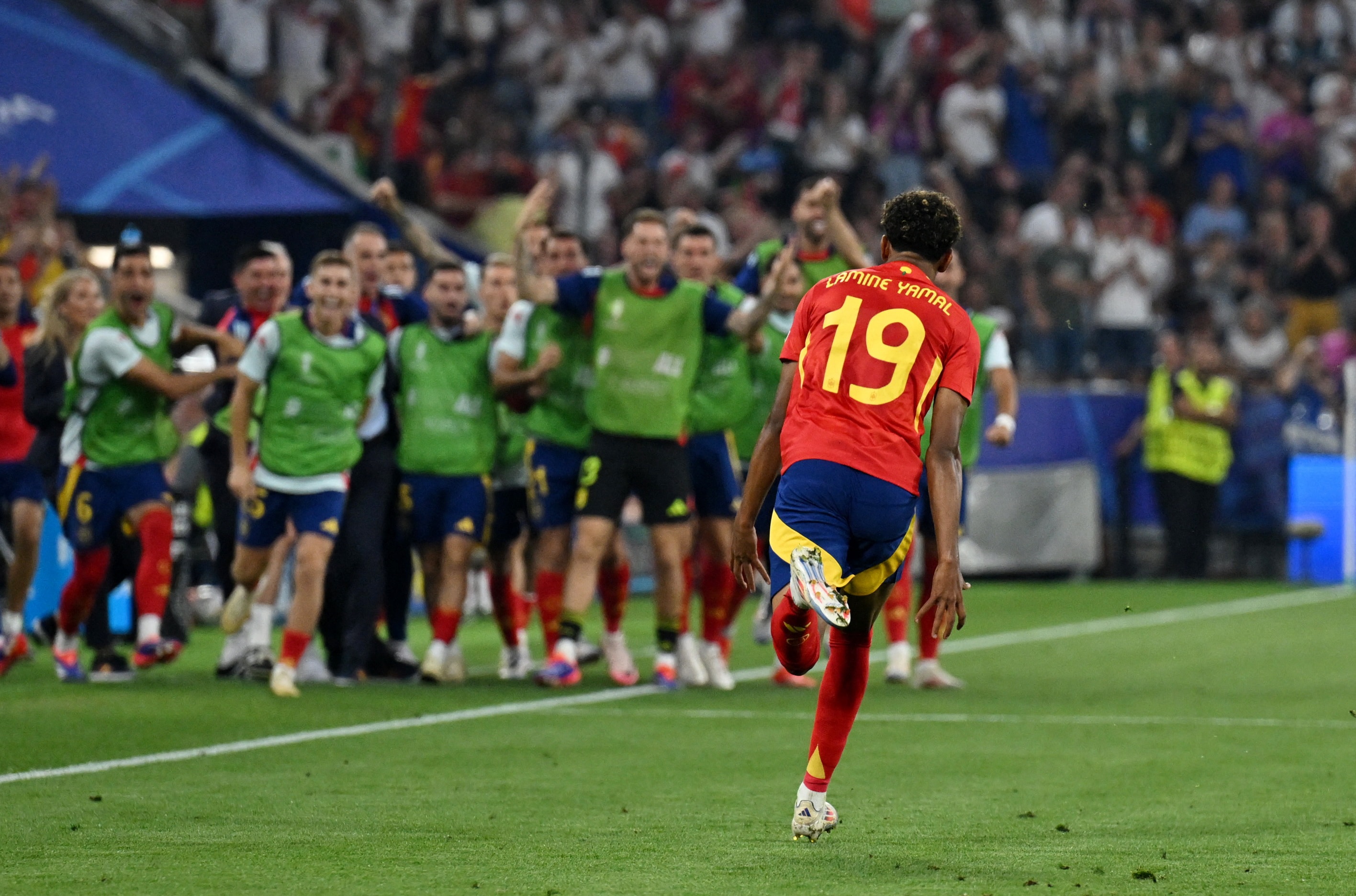 EURO 2024'ün ilk finalisti İspanya oldu - Görsel 3