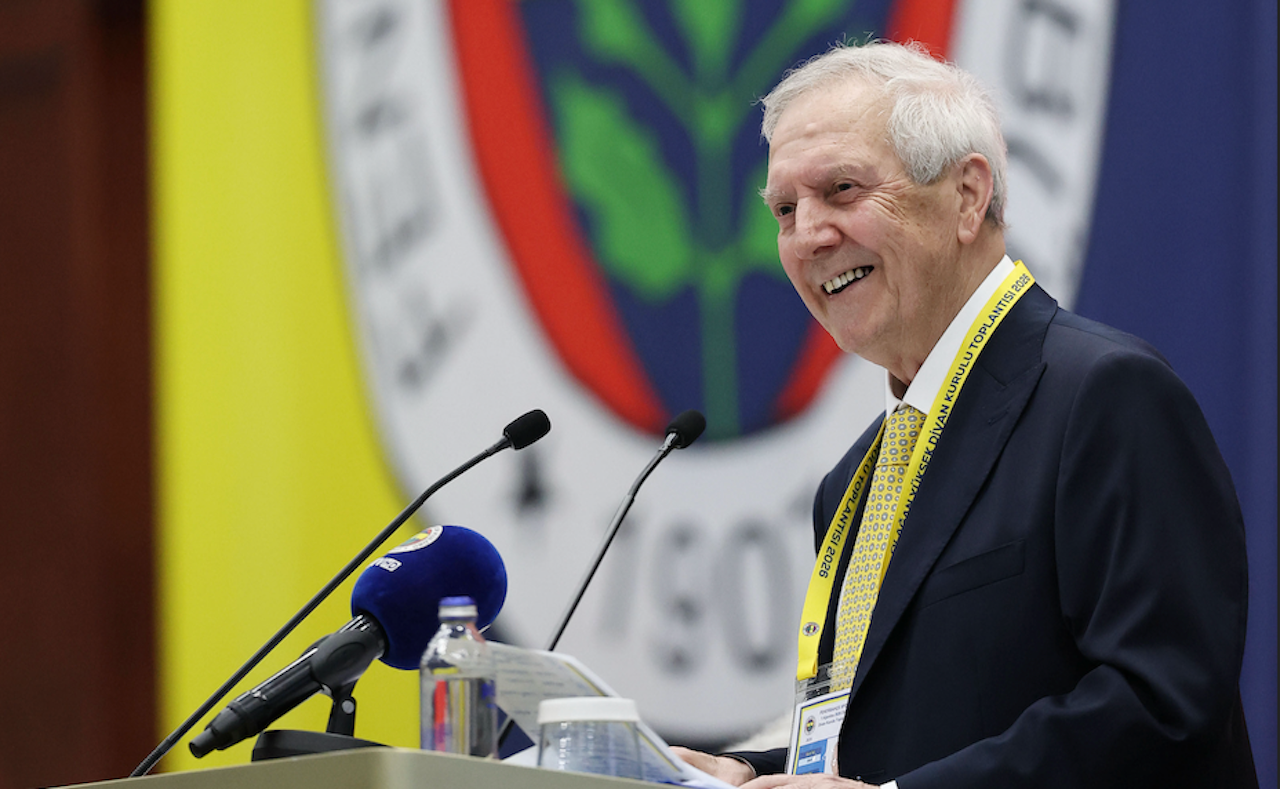 Fenerbahçe Başkanı Aziz Yıldırım, yeni tesisleşme ve modernleşme hamlelerini hayata geçiriyor! Yetkiyi alıp kazmayı vuracak
