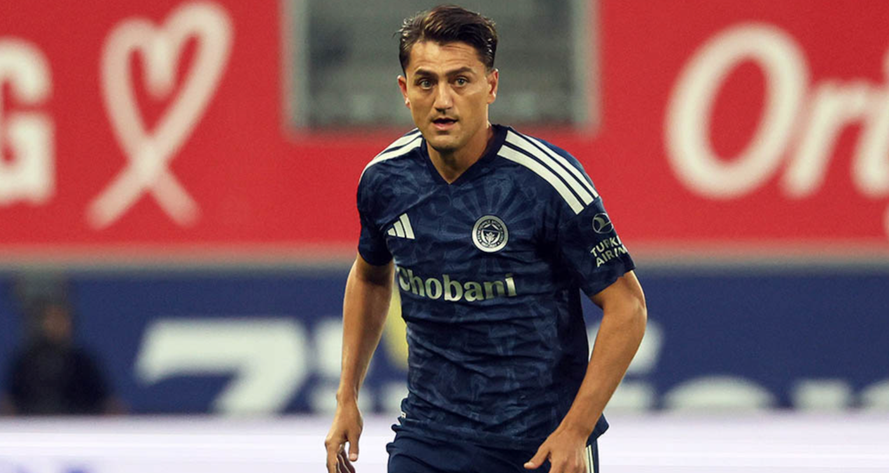 Fenerbahçe'de sürpriz ayrılık! Milli futbolcu Anadolu'nun yolunu tuttu - Görsel 1