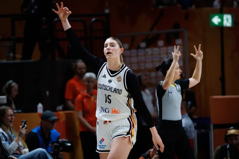Fenerbahçe Tarfin'e Alman guard