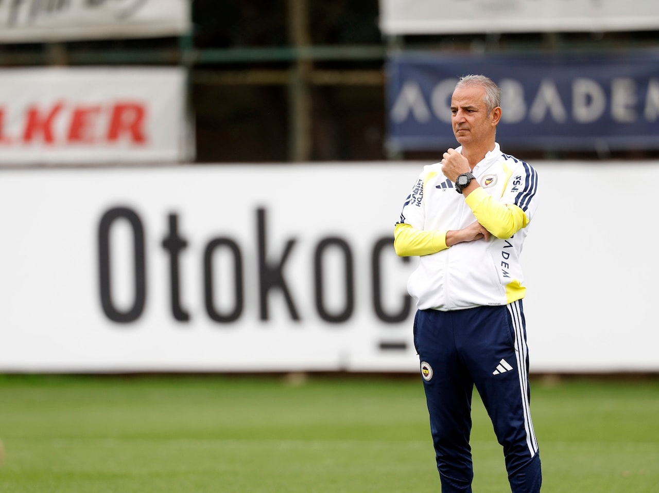 Fenerbahçe teknik direktörü İsmail Kartal'dan taraftara çağrı