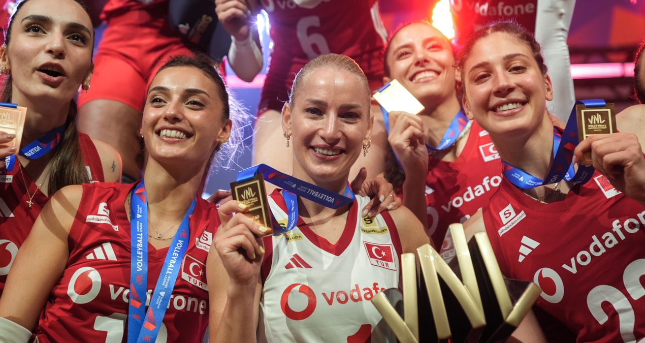 Filenin Sultanları'na tebrik mesajları - Görsel 1