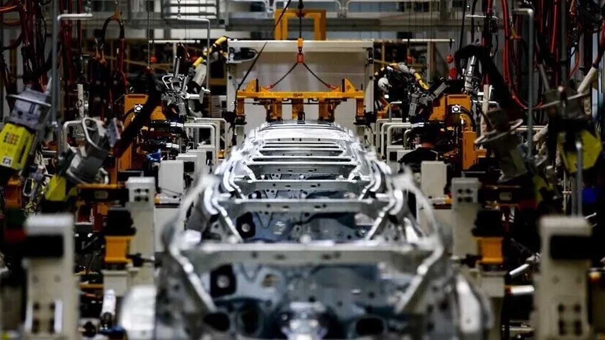 Fiyatlar çakıldı, kârlar eridi: Otomotivde dev operasyon başladı