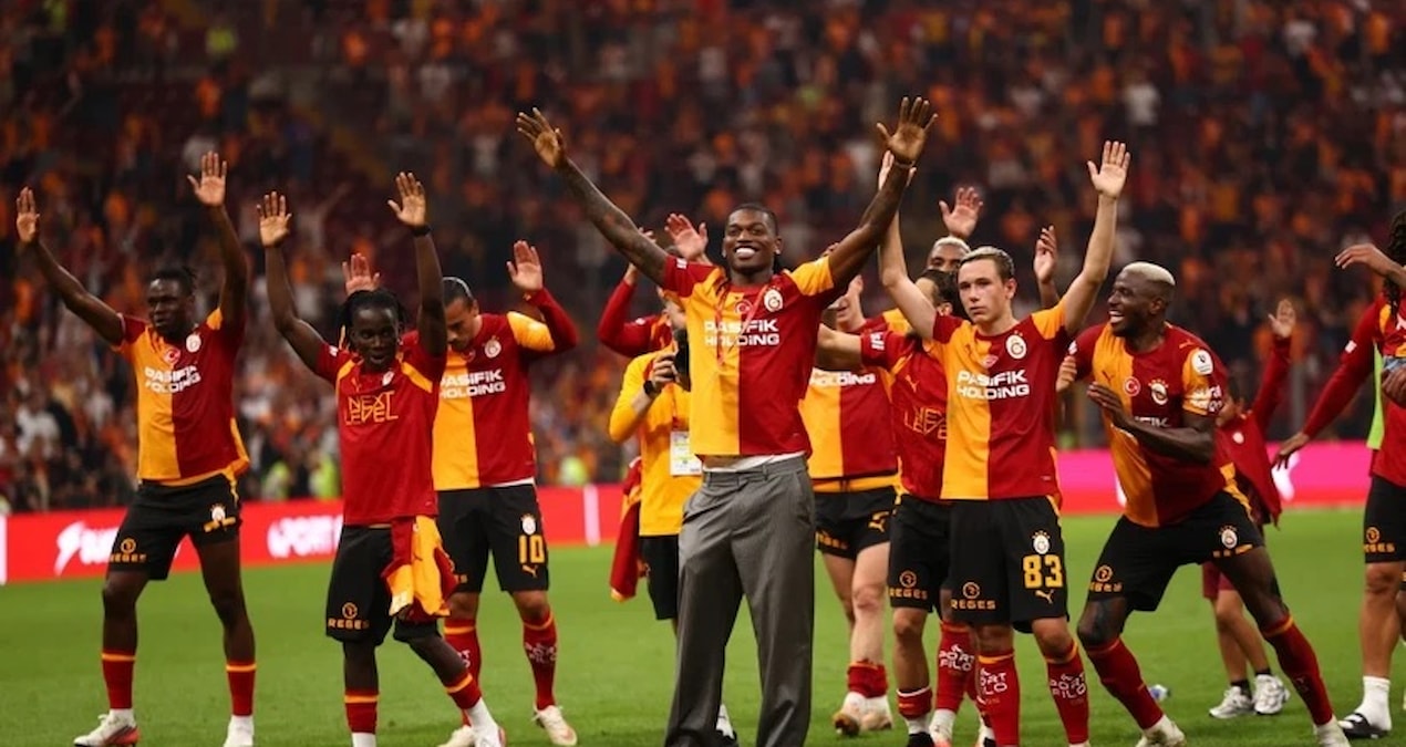 Galatasaray 80 milyon euro harcadı sıfır katkı aldı - Görsel 1