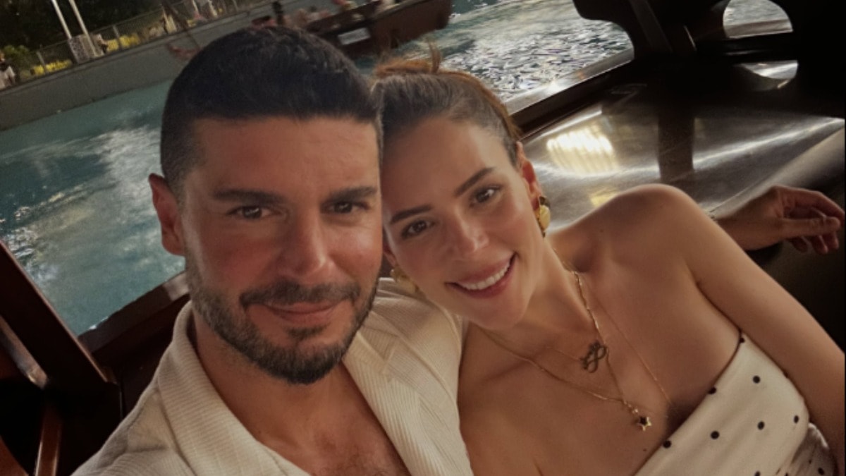 Gündüz safari yaptılar, akşam şehir merkezinde tur attılar: Berk Oktay ve YIldız Çağrı aşka geldi