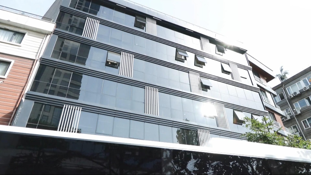 İstanbul'da akılalmaz emlak dolandırıcılığı: Gerçek telefonla ortaya çıktı - Görsel 1