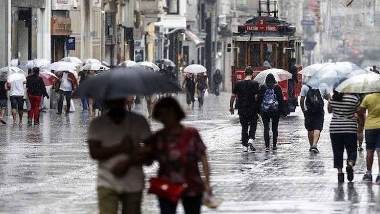 İstanbul'u bir hafta yağmur saracak: Sıcaklıklar 20 dereceye düşüyor - Görsel 1