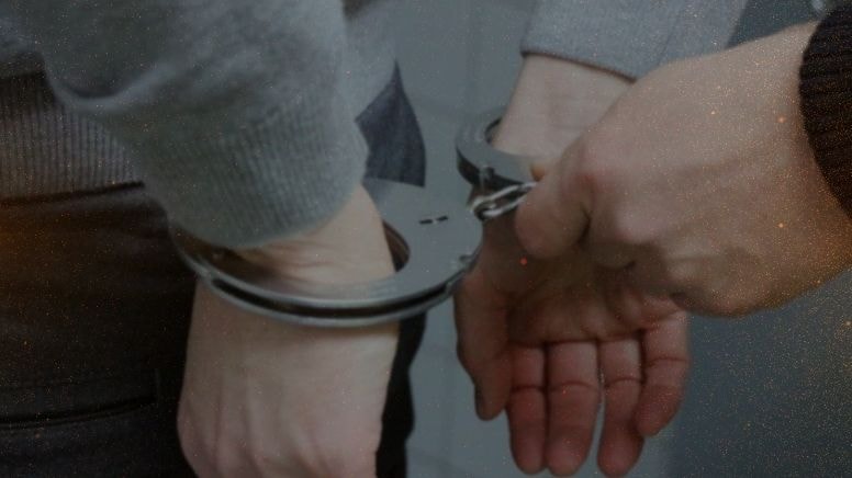 İzmir'de tefecilik operasyonu: 7 şüpheli tutuklandı