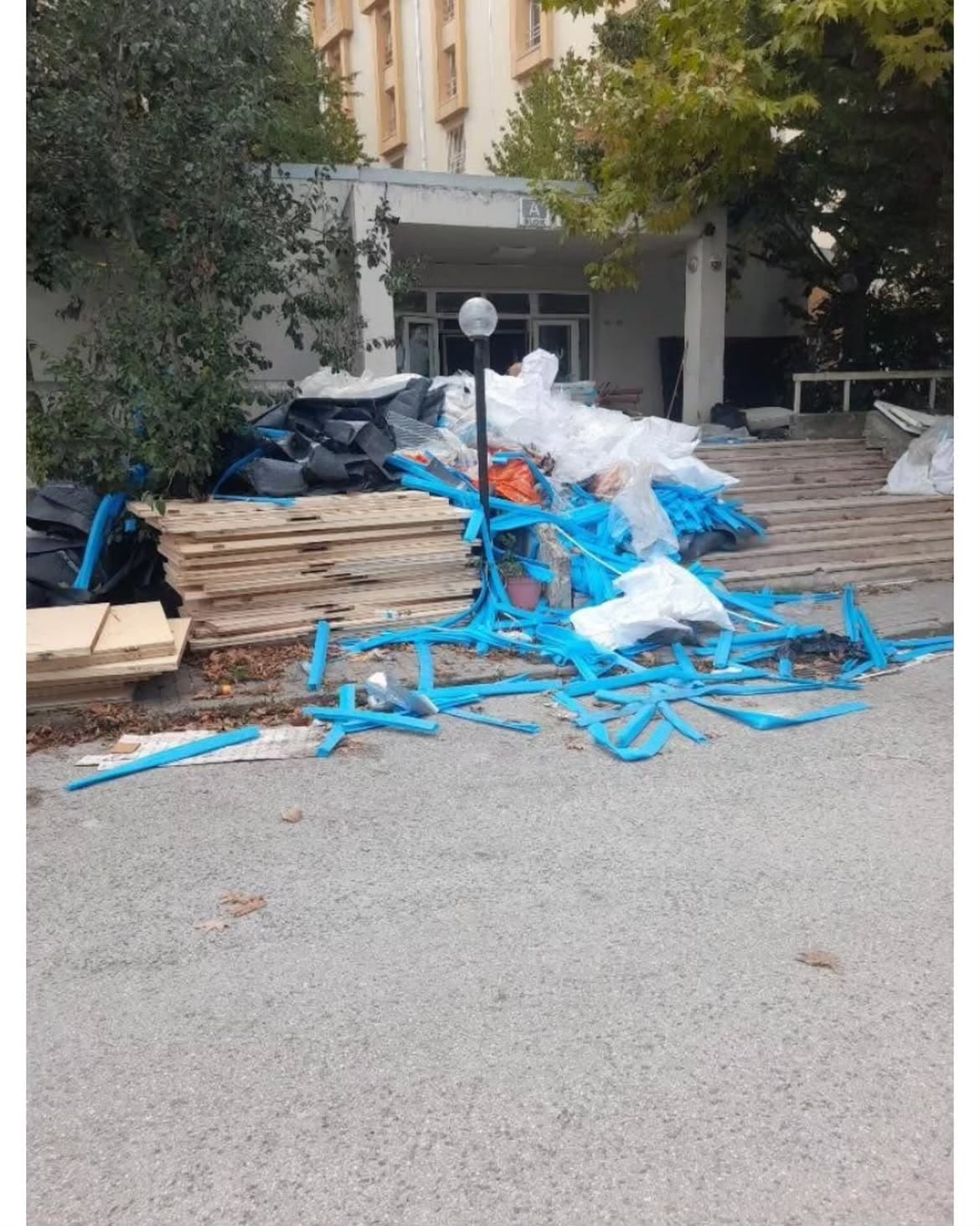 Kocaeli’de öğrencinin çilesi daha ilk günden başladı - Görsel 4