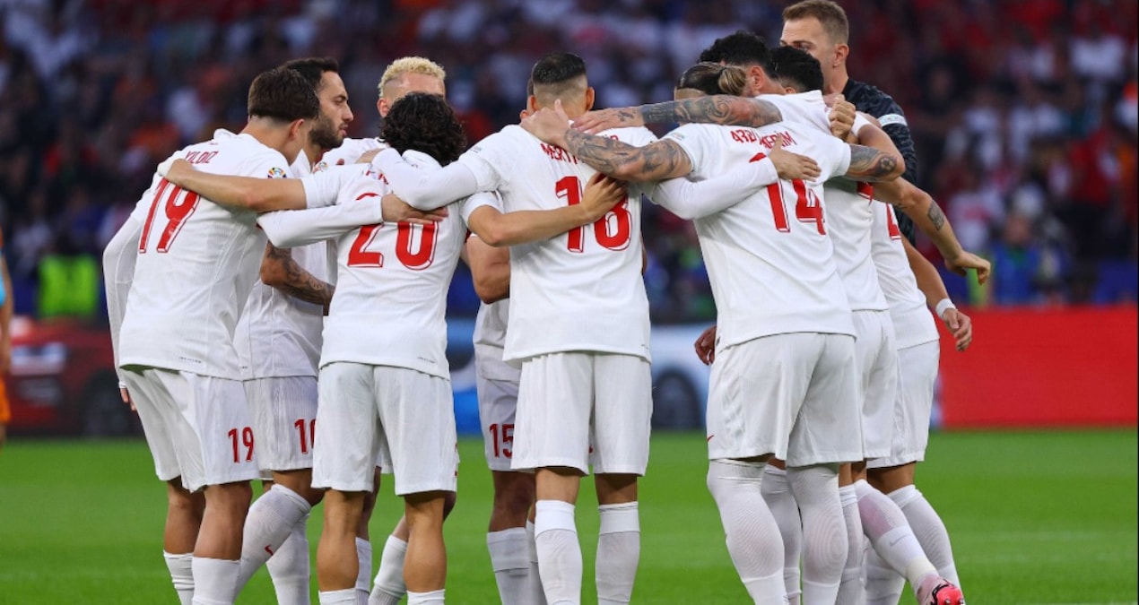Montella, EURO 2024'te 3 oyuncuya süre vermedi - Görsel 1