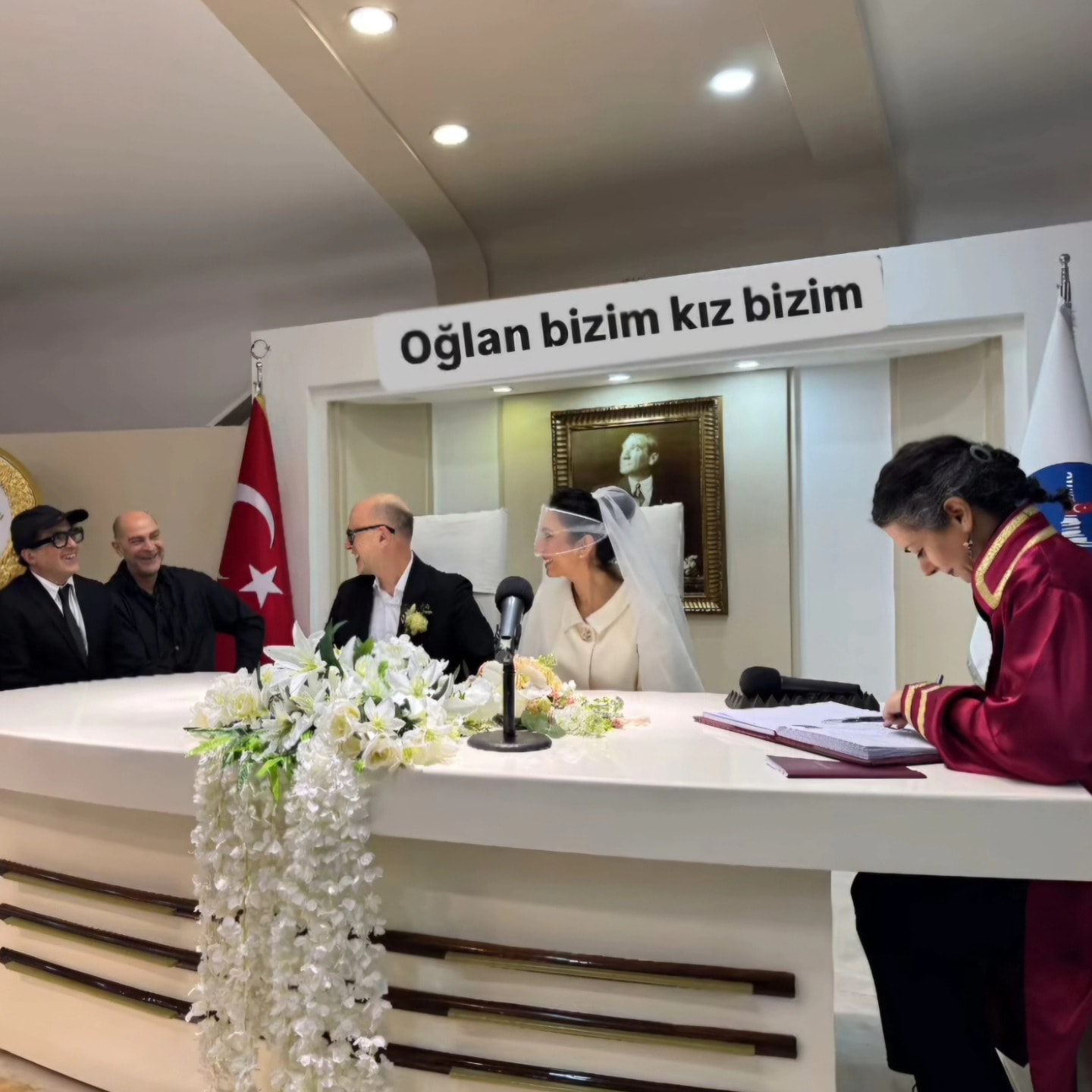 Ne işte ne evlilikte yüzü güldü: İki yılı bile dolmayan evlilik sona eriyor - Görsel 2