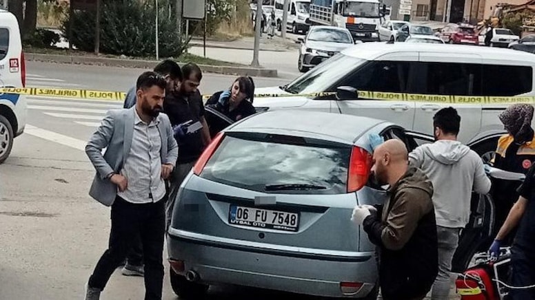 Otomobilde ölü bulunan 2 kişinin zehirlendiği belirlendi - Görsel 1