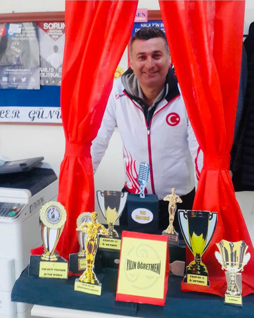 Özgür öğretmenin hayatını karartan mahkeme 8 yıl sonra 'Pardon' dedi - Görsel 4