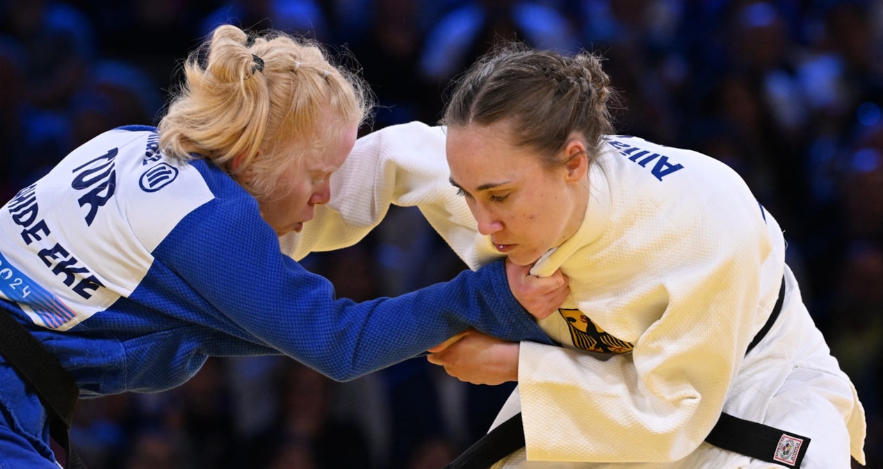 Paris 2024 Paralimpik Oyunları'nda bronz madalyanın sahibi Cahide Eke - Görsel 1