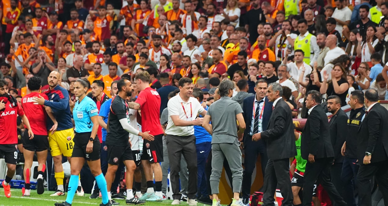 Süper Lig ekibinde flaş ayrılık! Görevine son verildi - Görsel 1