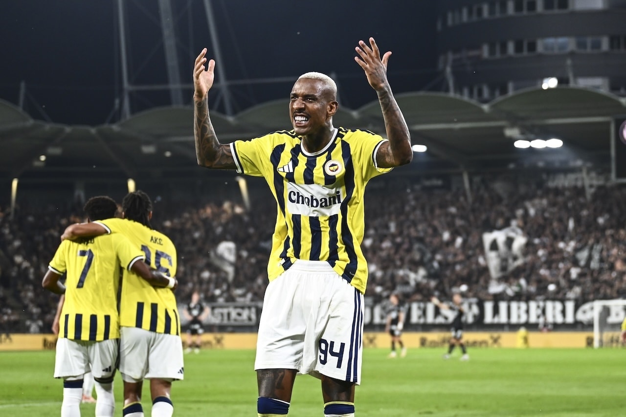 Talisca isyan etti: İnsanlar kullanılıp çöpe atılmaz