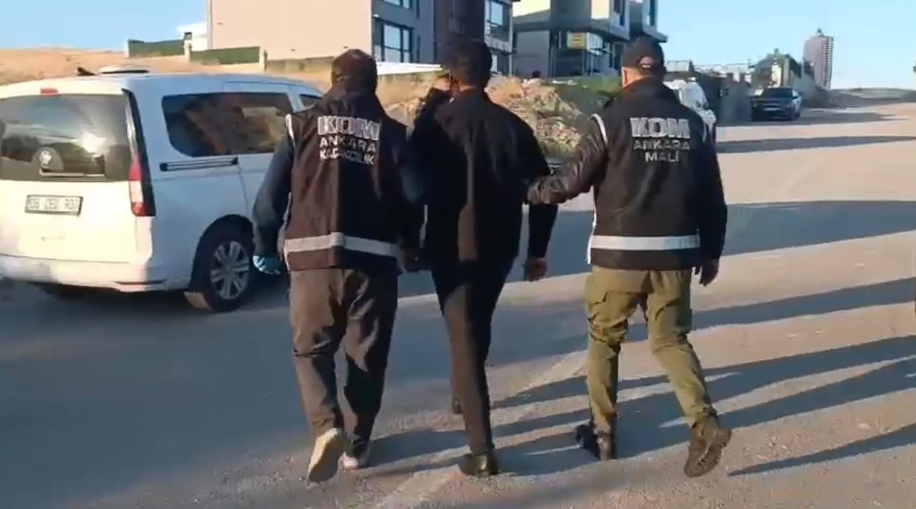 TOKİ arazisini kooperatifin malıymış gibi göstererek 90 milyon lira dolandırıcılık