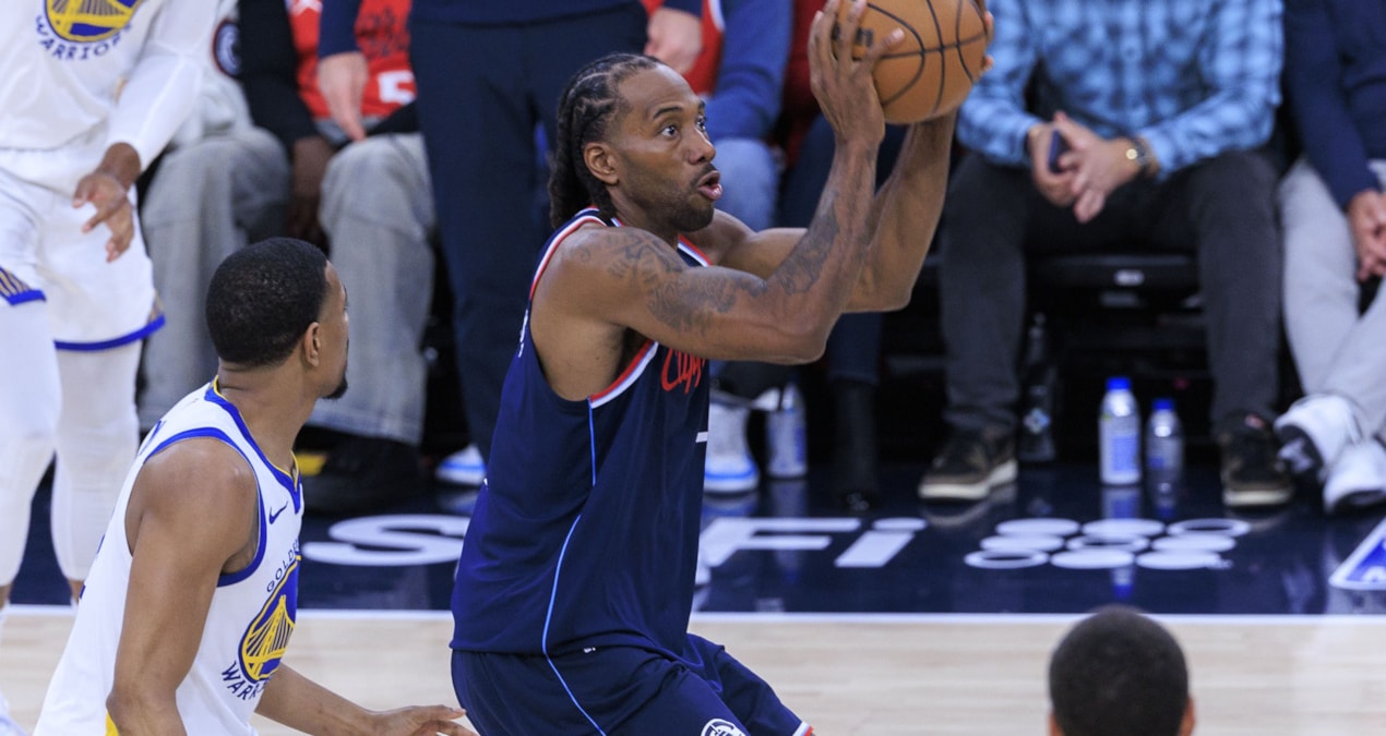 Toronto Raptors'tan Kawhi Leonard'a yeni sözleşme - Görsel 1