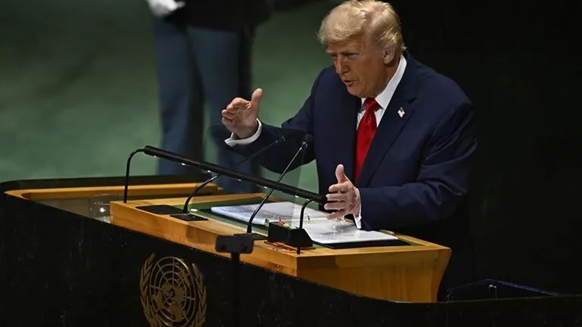 Trump, İran sonrası hedefindeki iki ülkeyi açıkladı: Heyet salonu terk etti