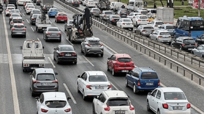 Türkiye'de yeni dönem: Trafikteki sayıları 472 bini aştı - Görsel 1