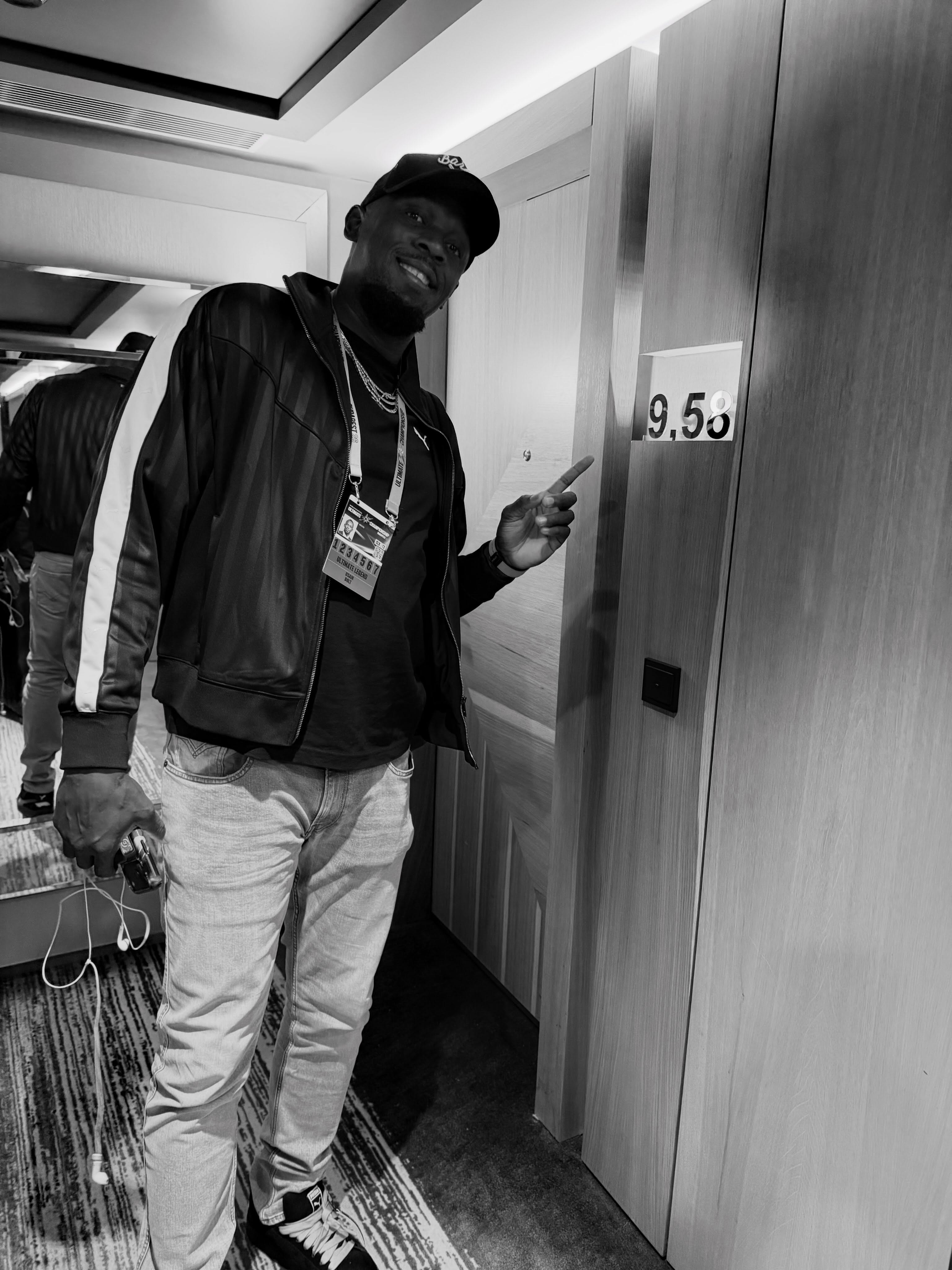 Usain Bolt İstanbul'da kaldığı odanın numarasını görünce şaşırdı - Görsel 2