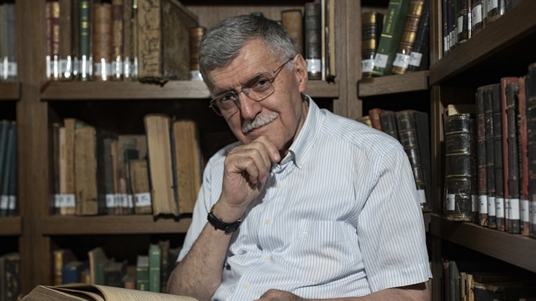 Yazar Ali Haydar Haksal hayatını kaybetti - Görsel 1